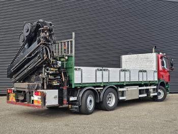 CF 85.410 6x2 / HIAB 35 t/m crane / kran + REMOTE